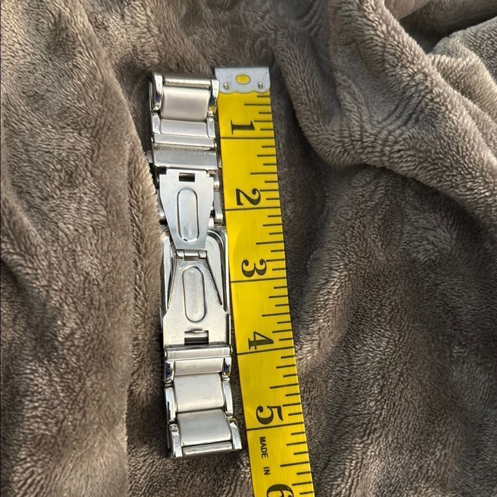 Vellaccio Silver Black Rectangular Watch - Picture 6 of 7